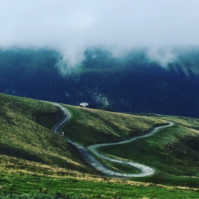 Pass_Frankreich Pyrenäen Col D'Aubisque camping hund Pass Passstraße