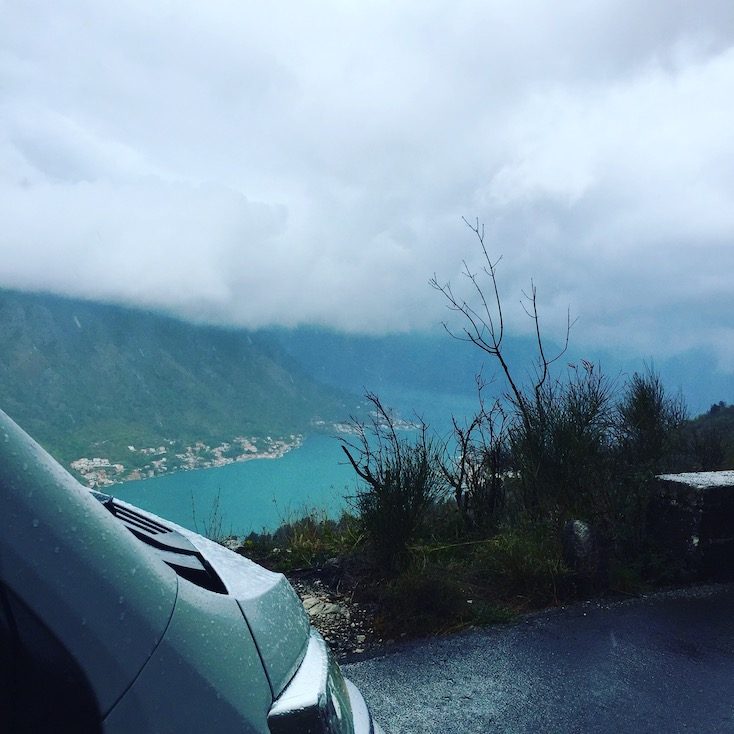 Bucht von Kotor Montenegro Bergstraße Wohnmobil camper
