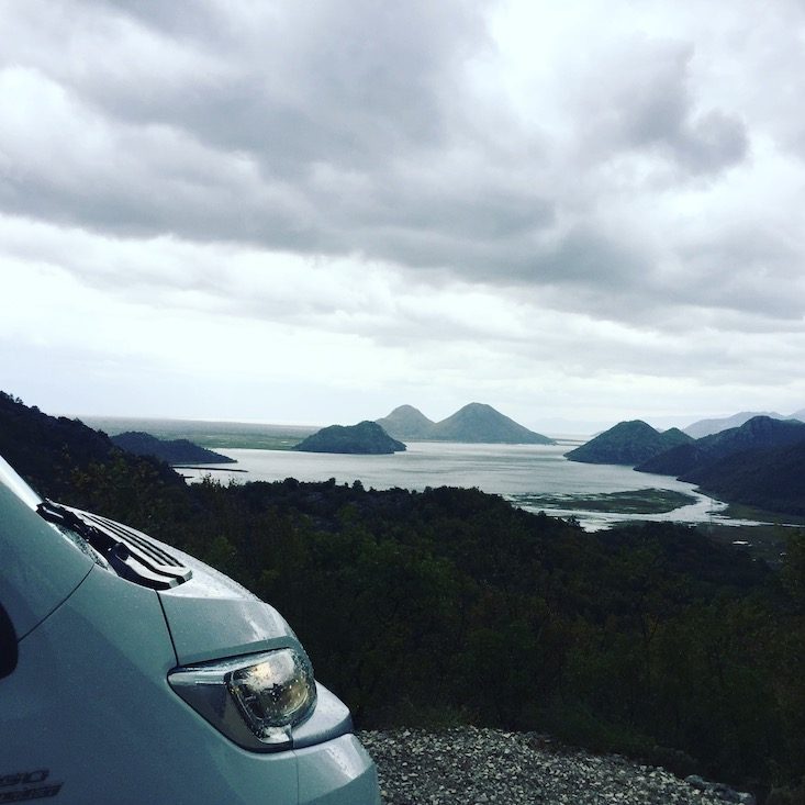 Montenegro Montenegro Skutarisee Hund Camping Wohnmobil