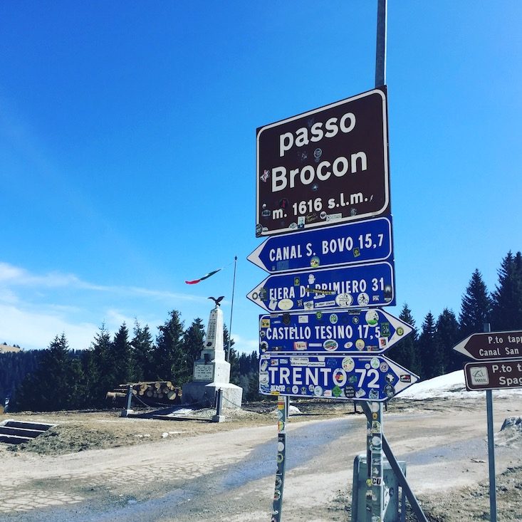 Passo Brocon Passo Brecon Lagorai Ostalpen Trentino Camping Wandern Wanderung Hund