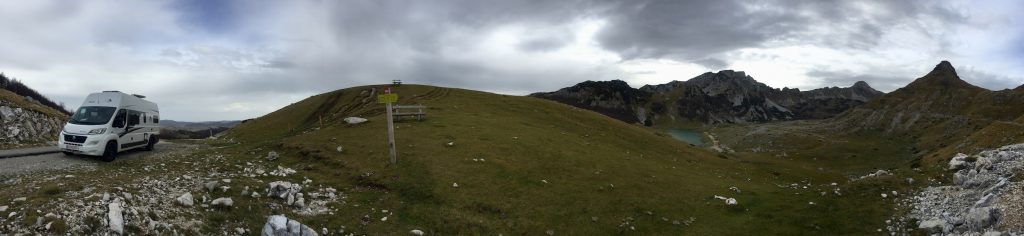 Durmitor Durmitor Nationalpark Montenegro Camping Wohnmobil Hund