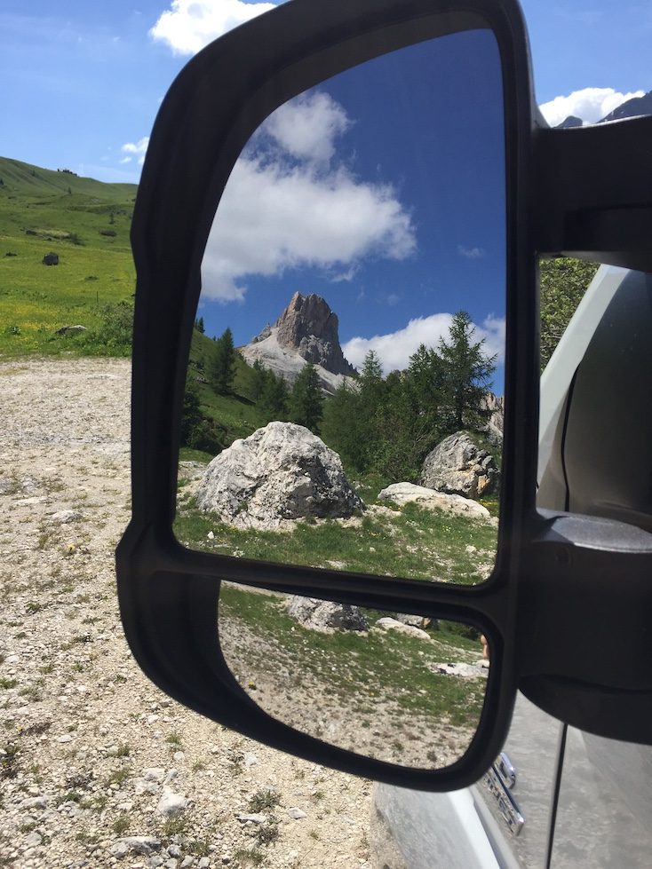 Kastenwagen Dolomiten Passo Giao Camping Wohnmobil Hund Kastenwagen