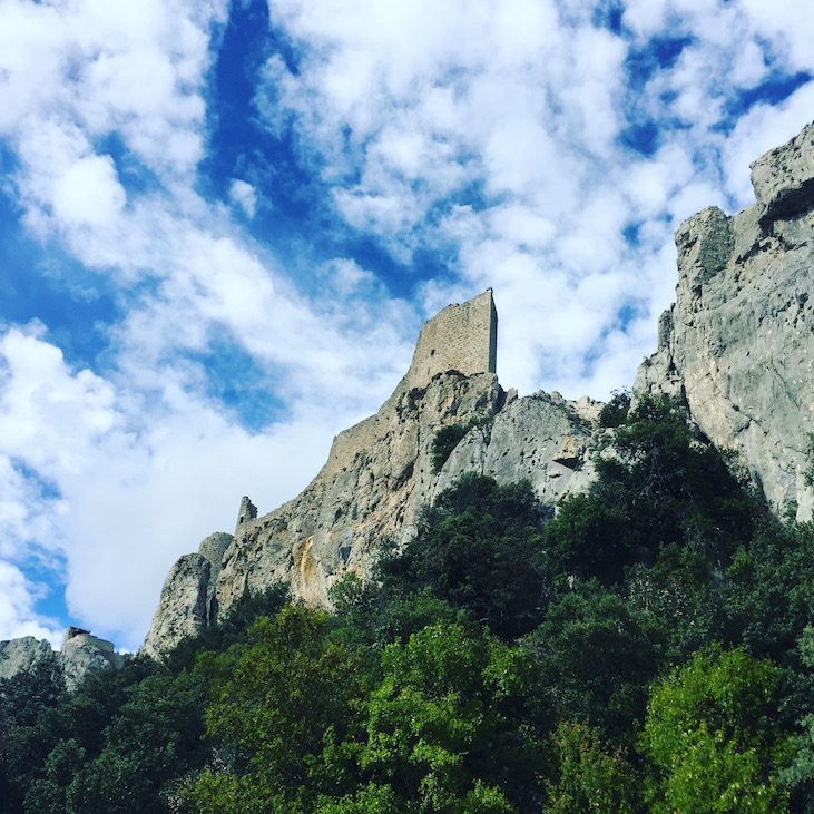 Languedoc Roussillon Languedoc Roussillon pays cathare Chateau Peyrepertuse Katarre-Burgen Aude Südfrankreich Rundreise Kultur
