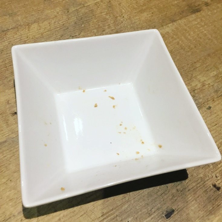 Bellfor Insektenprotein Bellfor Hundefutter aus Insekten Langt Menü schwarze Soldatenfliege Futtertest