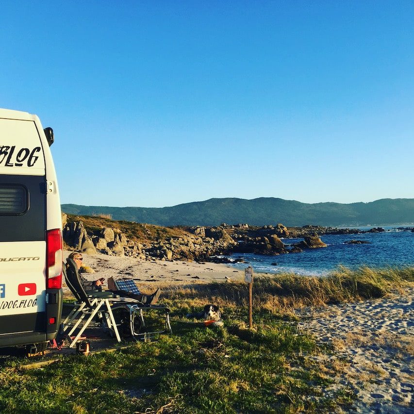 Galicien Camping am Strand mit Hund Wildcamping Spanien Nordspanien Atlantik